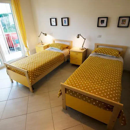 Appartement Casa San Bernardino - Private Parking LʼAquila